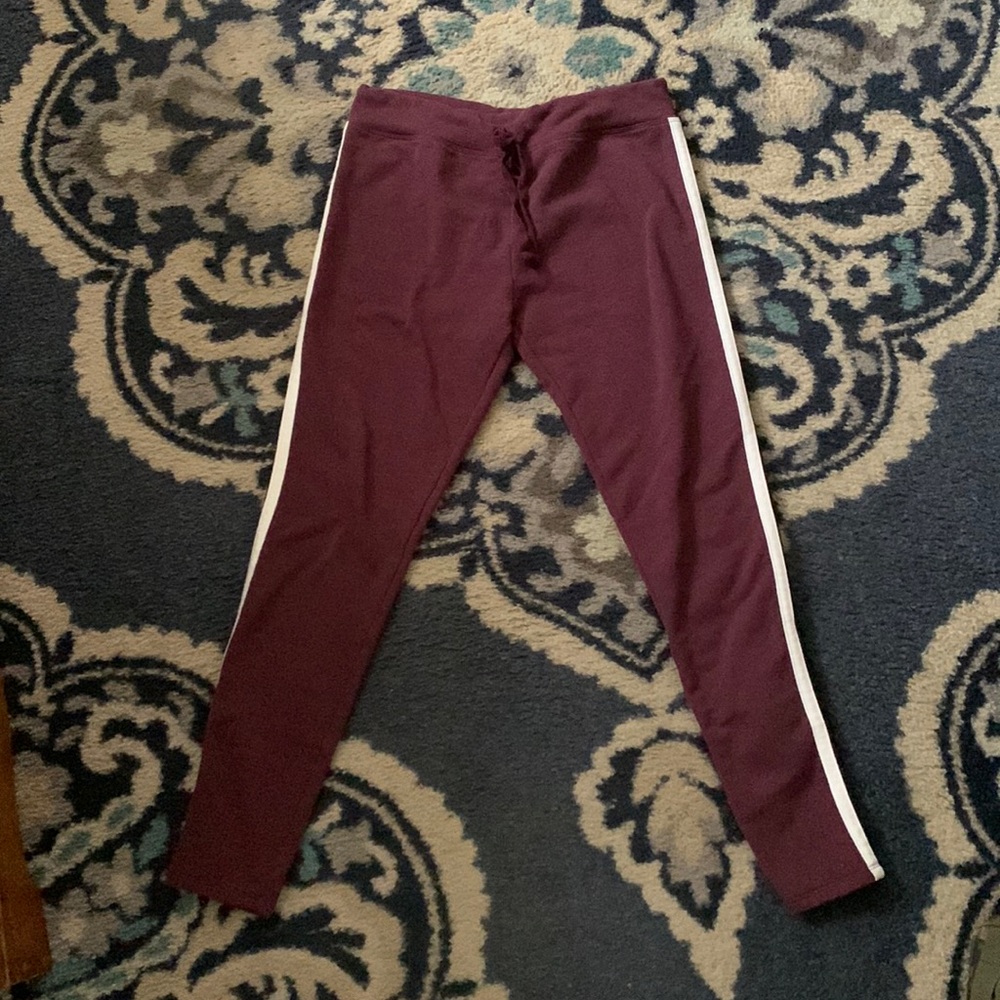Like new PINK fitted jogger